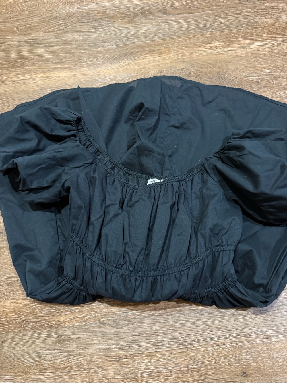 Hollister Black Puff-Sleeve Smocked Waist Mini Dress Size Small - Picture 5 of 8